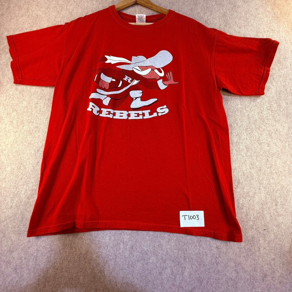 UNLV Rebels Mascot T-Shirt Mens Large Red Short Sleeve Cotton Graphic Tee Gildan